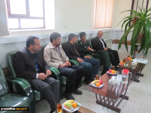 بازدید سرهنگ شیبانی فرمانده سپاه استهبان از دانشکده فنی امام حسین(ع)  2