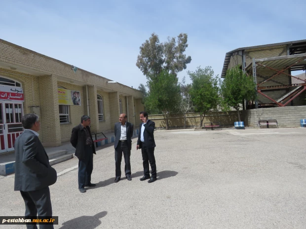 بازدید مسئولین استان و شهرستان از دانشکده فنی استهبان 2