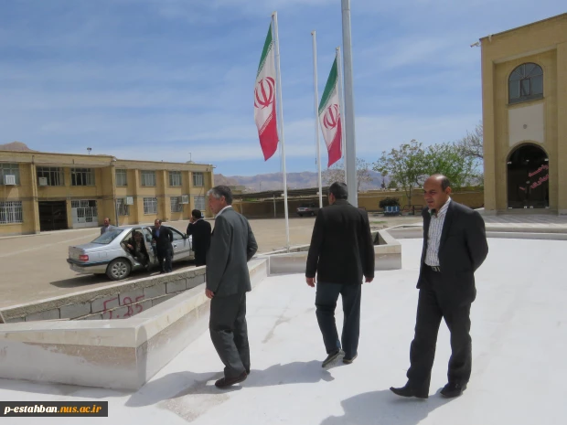 بازدید مسئولین استان و شهرستان از دانشکده فنی استهبان در فروردین ماه1395 2