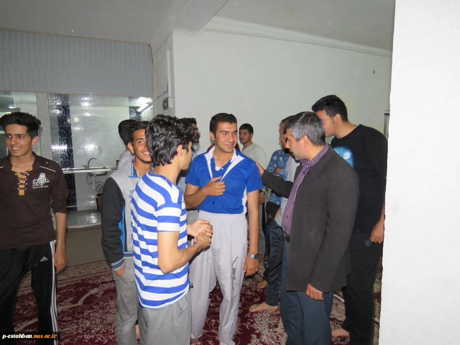 حضور مسئولین آموزشکده در جمع دانشجویان خوابگاه 4