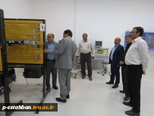 بازدید مدیرکل نظارت ارزیابی کیفیت دانشگاه فنی و حرفه ای به همراه دکتر جامعی رئیس دانشگاه فنی و حرفه ای استان فارس و مهندس حبیب پور از مراکز آموزشی 3