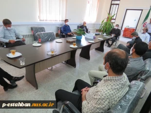 به مناسبت هفته دفاع مقدس طی مراسمی از ایثارگران و جانبازان مرکز آموزشی تجلیل شد 4