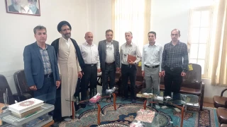 دیدار سرپرست وکارمندان آموشکده فنی و حرفه ای پسران استهبان  با امام جمعه استهبان