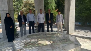 برگزاری مراسم اهتزاز پرچم و گرامیداشت آغاز سال تحصیلی جدید در آموزشکده ملی مهارت استهبان  2